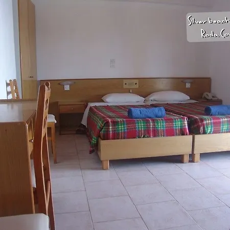 Silver And Annexe (adults Only) 2*