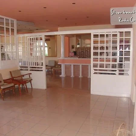 Hotell Silver And Annexe (adults Only)