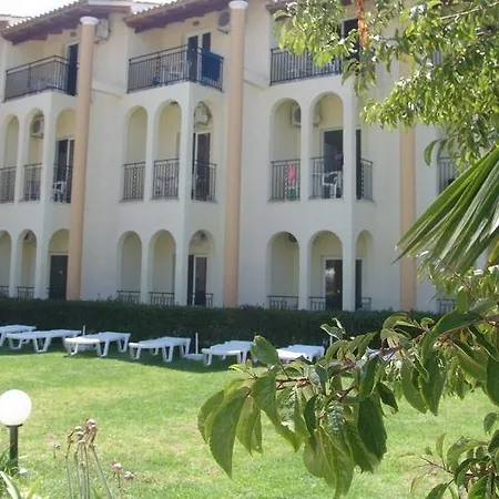 Silver And Annexe (adults Only) Roda (Corfu)