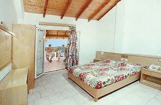 Hotell Silver And Annexe (adults Only) 2*